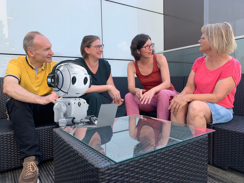 KI-Sprachmodell ChatGPT im Gespräch mit Commha Consulting über das Thema der 3. Collaboration Conference Rhein-Neckar